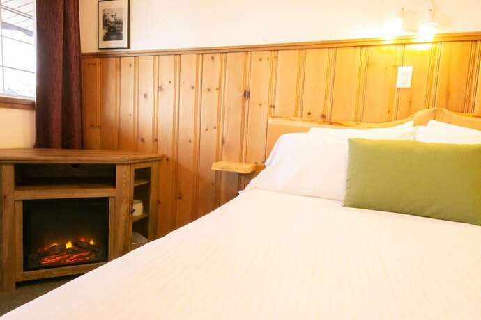 Imagen general del Hotel Gateway Motel, Radium Hot Springs. Foto 8