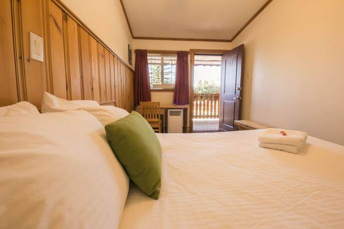 Imagen de la habitación del Hotel Gateway Motel, Radium Hot Springs. Foto 19