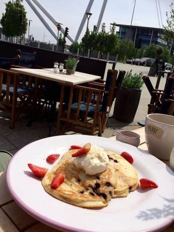 Imagen de los exteriores del Hotel Gateway, Newport. Foto 9