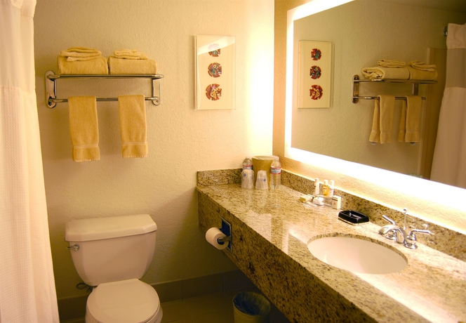 Imagen de la habitación del Hotel Gateway Santa Monica. Foto 7