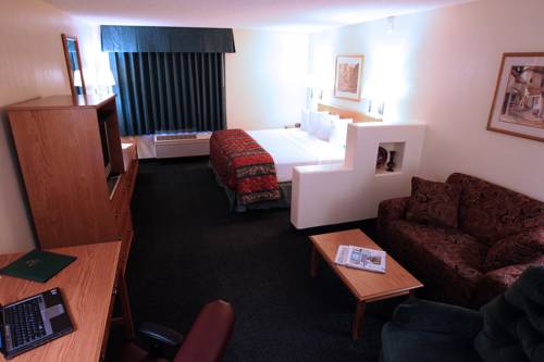 Imagen de la habitación del Hotel Gateway Studio Suites. Foto 9