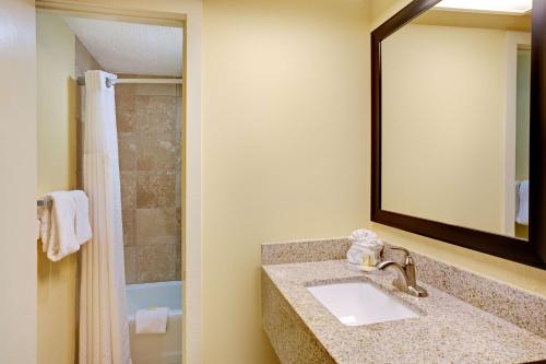 Imagen de la habitación del Hotel Gatlinburg River Inn, Greystone Heights. Foto 9