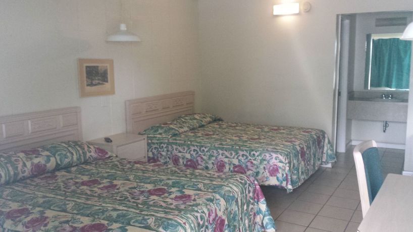 Imagen de los interiores del Hotel Gator Lodge. Foto 13