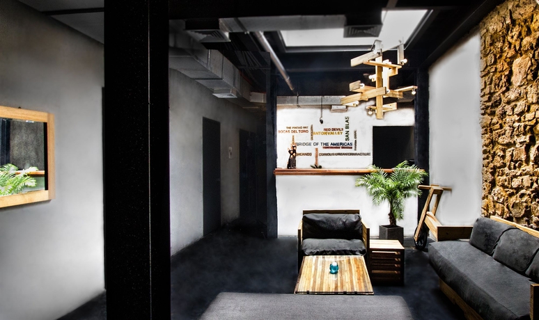 Imagen de los interiores del Hotel Gatto Blanco Party. Foto 7