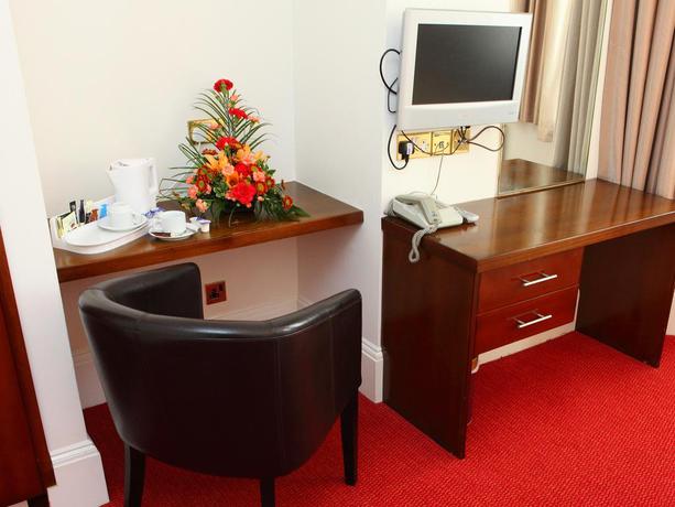 Imagen de la habitación del Hotel Gatwick Cambridge. Foto 11