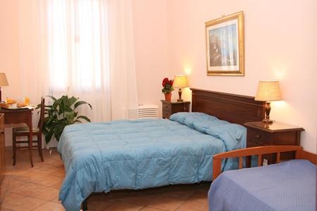 Imagen de la habitación del Hotel Gaudi Guest House. Foto 5