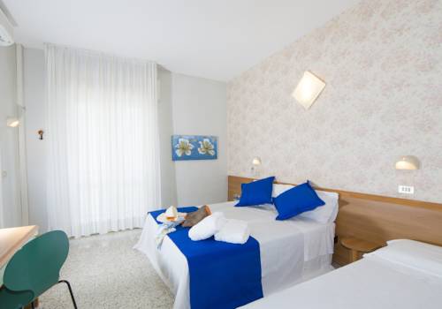 Imagen de la habitación del Hotel Gaudia. Foto 6