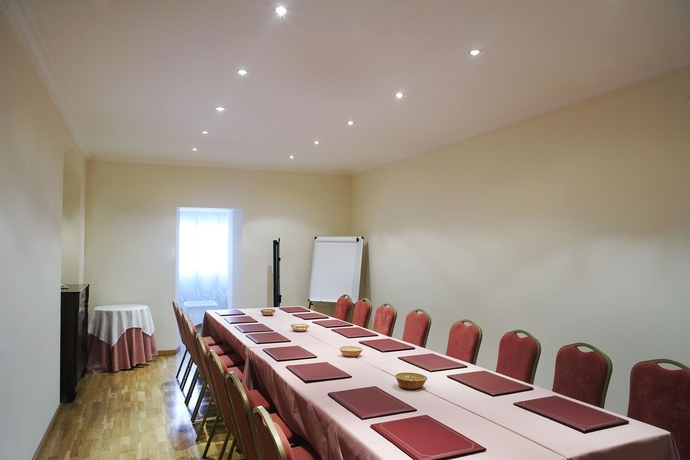 Imagen de los interiores del Hotel Gaud&iacute;, Las Ramblas. Foto 15