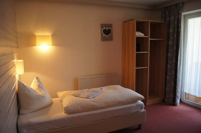 Imagen de la habitación del Hotel G&auml;nsleit. Foto 6