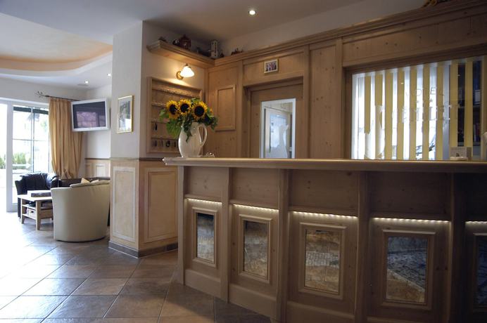 Imagen de los interiores del Hotel G&auml;nsleit. Foto 19