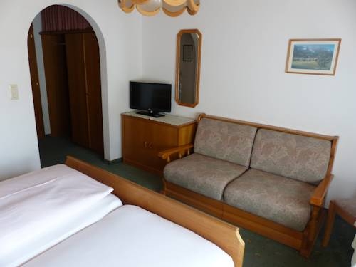 Imagen general del Hotel G&auml;stehaus Alpenland. Foto 4
