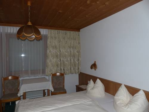 Imagen general del Hotel G&auml;stehaus Alpenland. Foto 6