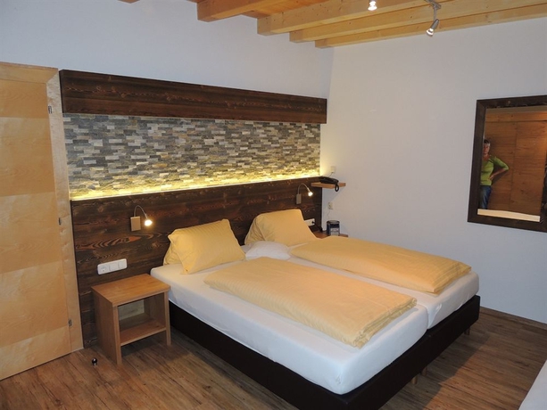 Imagen de la habitación del Hotel Gästehaus Alpina. Foto 7