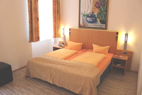 Imagen de la habitación del Hotel Gästehaus Centro. Foto 6