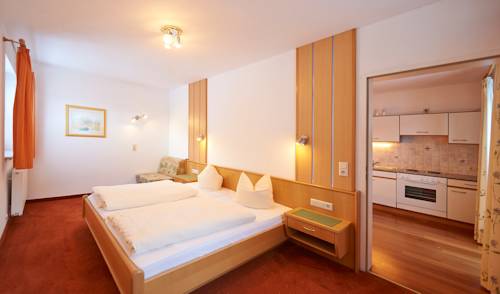 Imagen de la habitación del Hotel Gästehaus Emmi. Foto 3