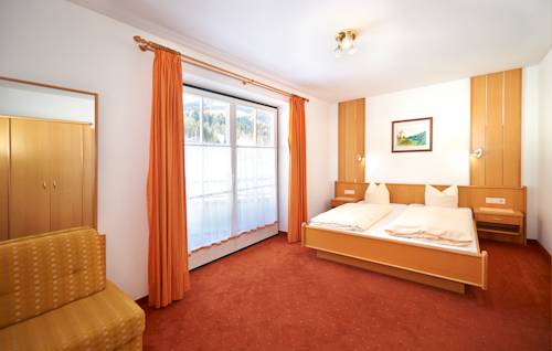 Imagen de la habitación del Hotel Gästehaus Emmi. Foto 14