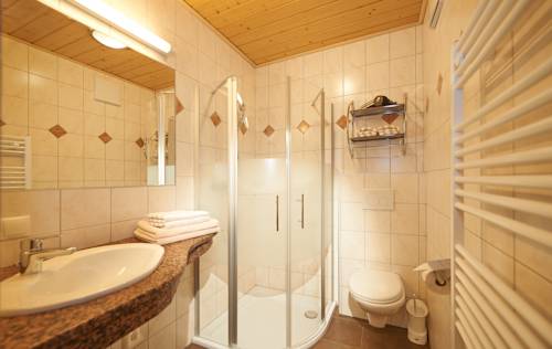 Imagen de la habitación del Hotel Gästehaus Emmi. Foto 15