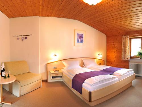 Imagen de la habitación del Hotel Gästehaus Enzianhof Garni. Foto 4