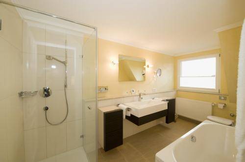 Imagen de la habitación del Hotel G&auml;stehaus Heinrich Sch&uuml;chtermann. Foto 8