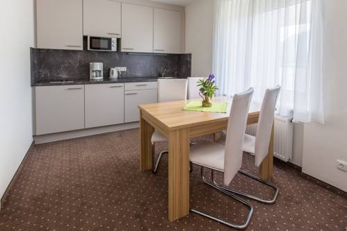 Imagen de la habitación del Hotel G&auml;stehaus Krappinger/pizzeria Mamma Mia. Foto 10