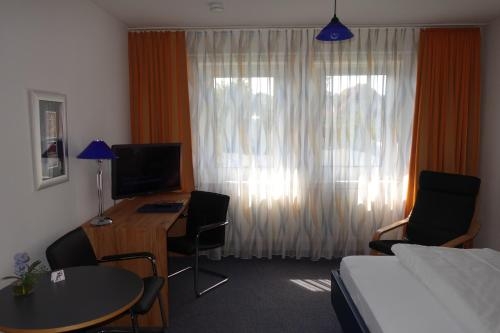 Imagen de la habitación del Hotel G&auml;stehaus Linden. Foto 8