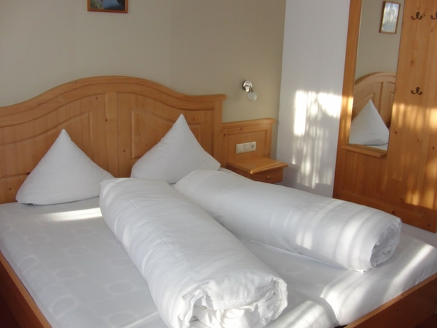 Imagen de la habitación del Hotel Gästehaus Loithaler. Foto 5