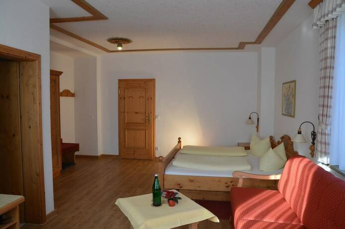 Imagen general del Hotel G&auml;stehaus Maria, Garmisch - Partenkirchen. Foto 8