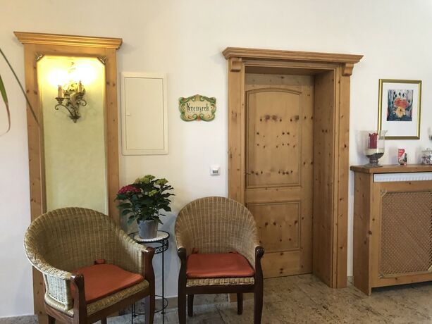 Imagen general del Hotel G&auml;stehaus Maria, Garmisch - Partenkirchen. Foto 11