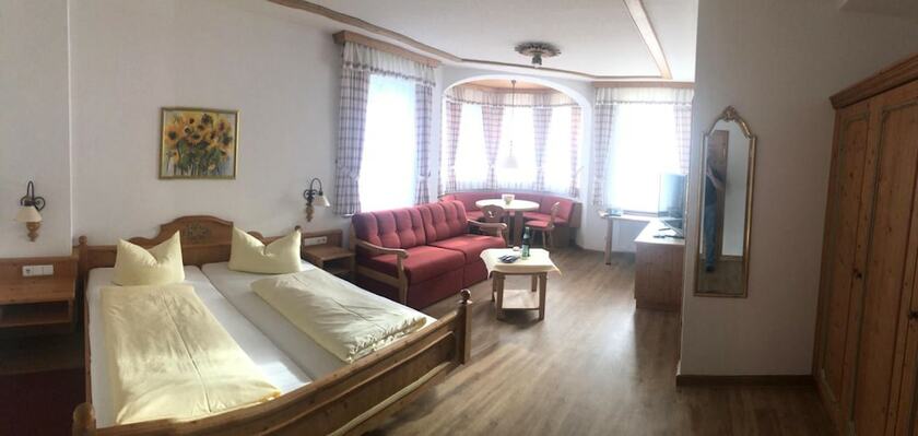 Imagen general del Hotel G&auml;stehaus Maria, Garmisch - Partenkirchen. Foto 14