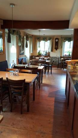 Imagen del bar/restaurante del Hotel G&auml;stehaus Ruh, Friburgo. Foto 2