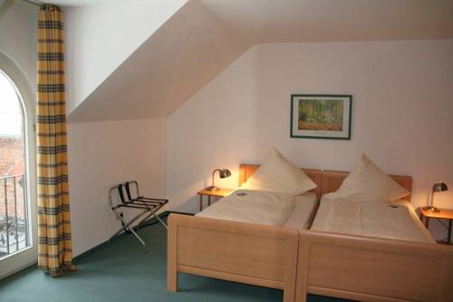 Imagen de la habitación del Hotel G&auml;stehaus Schlossgarten, Achim. Foto 3