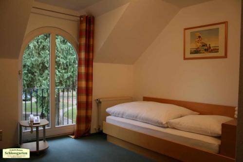 Imagen de la habitación del Hotel G&auml;stehaus Schlossgarten, Achim. Foto 14