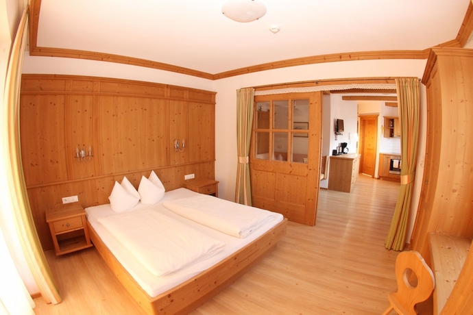 Imagen de la habitación del Hotel G&auml;stehaus Schneider. Foto 6