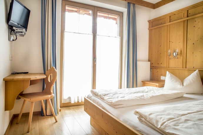 Imagen de la habitación del Hotel G&auml;stehaus Schneider. Foto 12