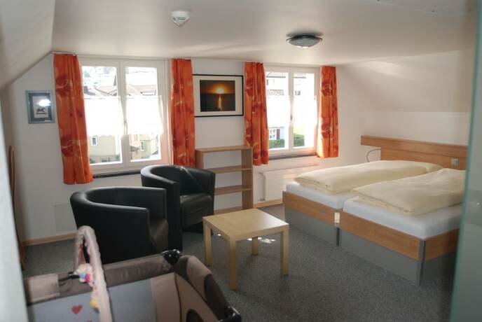 Imagen de la habitación del Hotel Gästehaus Sonne. Foto 13