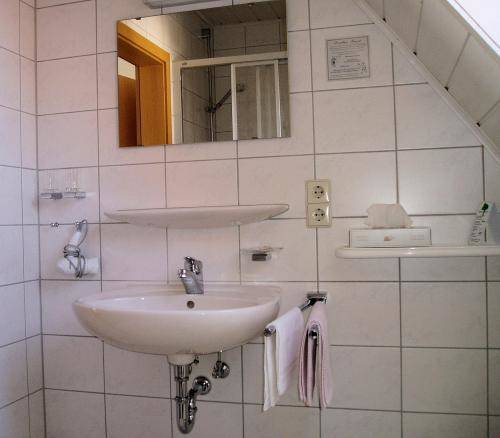 Imagen de la habitación del Hotel G&auml;stehaus Waldner. Foto 4