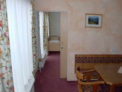 Imagen de la habitación del Hotel Gästehaus Waltl. Foto 2