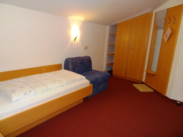 Imagen de la habitación del Hotel G&auml;stehaus Windegg. Foto 2