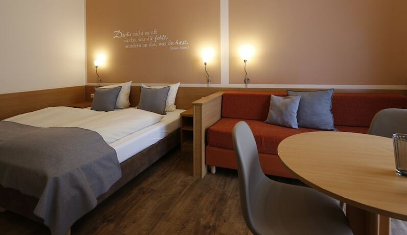 Imagen de la habitación del Hotel G&auml;stehaus Zehmerhof. Foto 11
