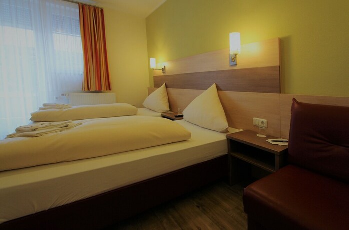 Imagen general del Hotel G&auml;stehaus Zehmerhof. Foto 10