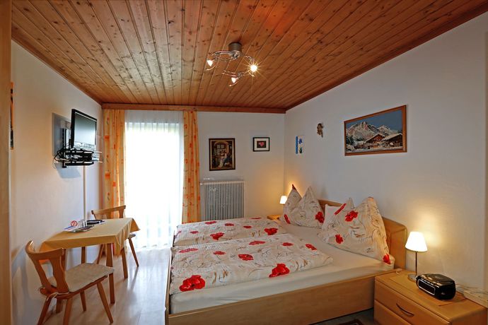 Imagen de la habitación del Hotel G&auml;stehaus Zum Tauern. Foto 3
