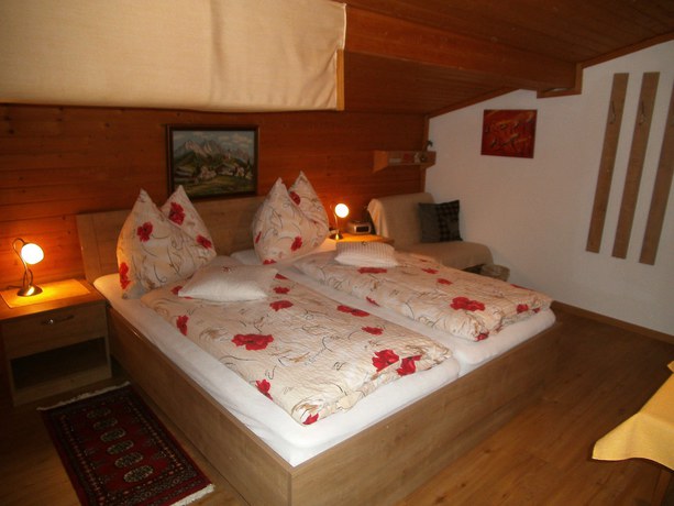 Imagen de la habitación del Hotel G&auml;stehaus Zum Tauern. Foto 5