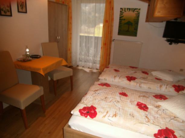 Imagen de la habitación del Hotel G&auml;stehaus Zum Tauern. Foto 6