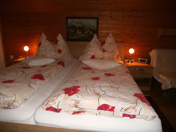 Imagen de la habitación del Hotel G&auml;stehaus Zum Tauern. Foto 10