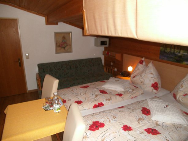 Imagen de la habitación del Hotel G&auml;stehaus Zum Tauern. Foto 14