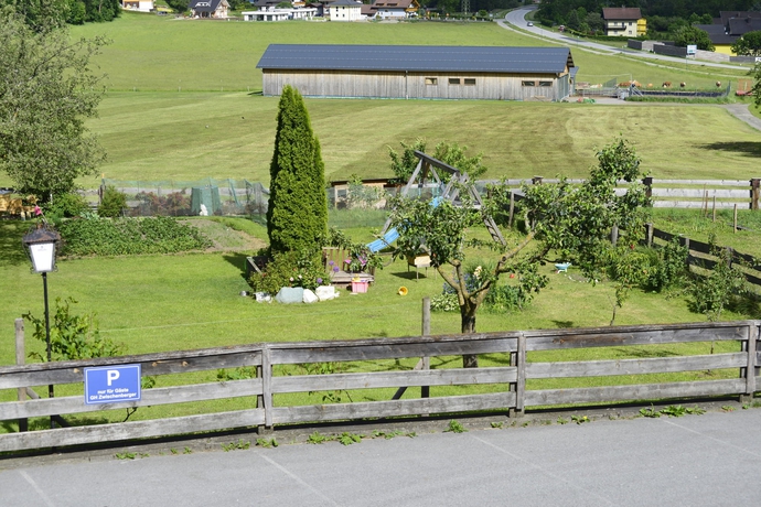 Imagen de los exteriores del Hotel G&auml;stehaus Zwischenberger. Foto 14