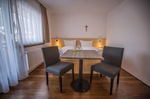 Imagen de la habitación del Hotel G&auml;stehaus-pension Barbara. Foto 11