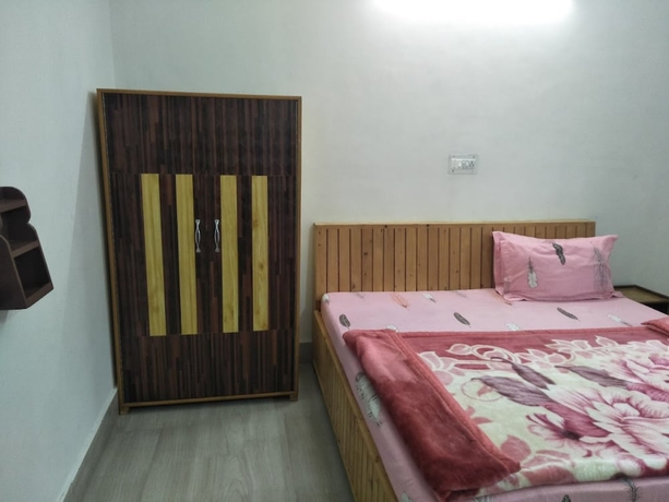 Imagen de la habitación del Hotel Gautam Khajjiar. Foto 5