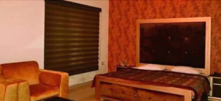 Imagen de la habitación del Hotel Gautam Residency Chamba. Foto 7
