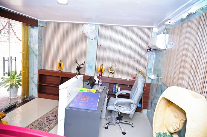 Imagen de la habitación del Hotel Gautam Residency. Foto 4